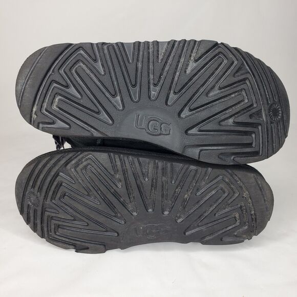 UGG Size 2 BAILEY BOW Suede Sherpa Lined Boots in Black - Picture 8 of 8